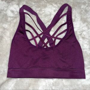 Victoria Secret sports bra strapy purple, size Small